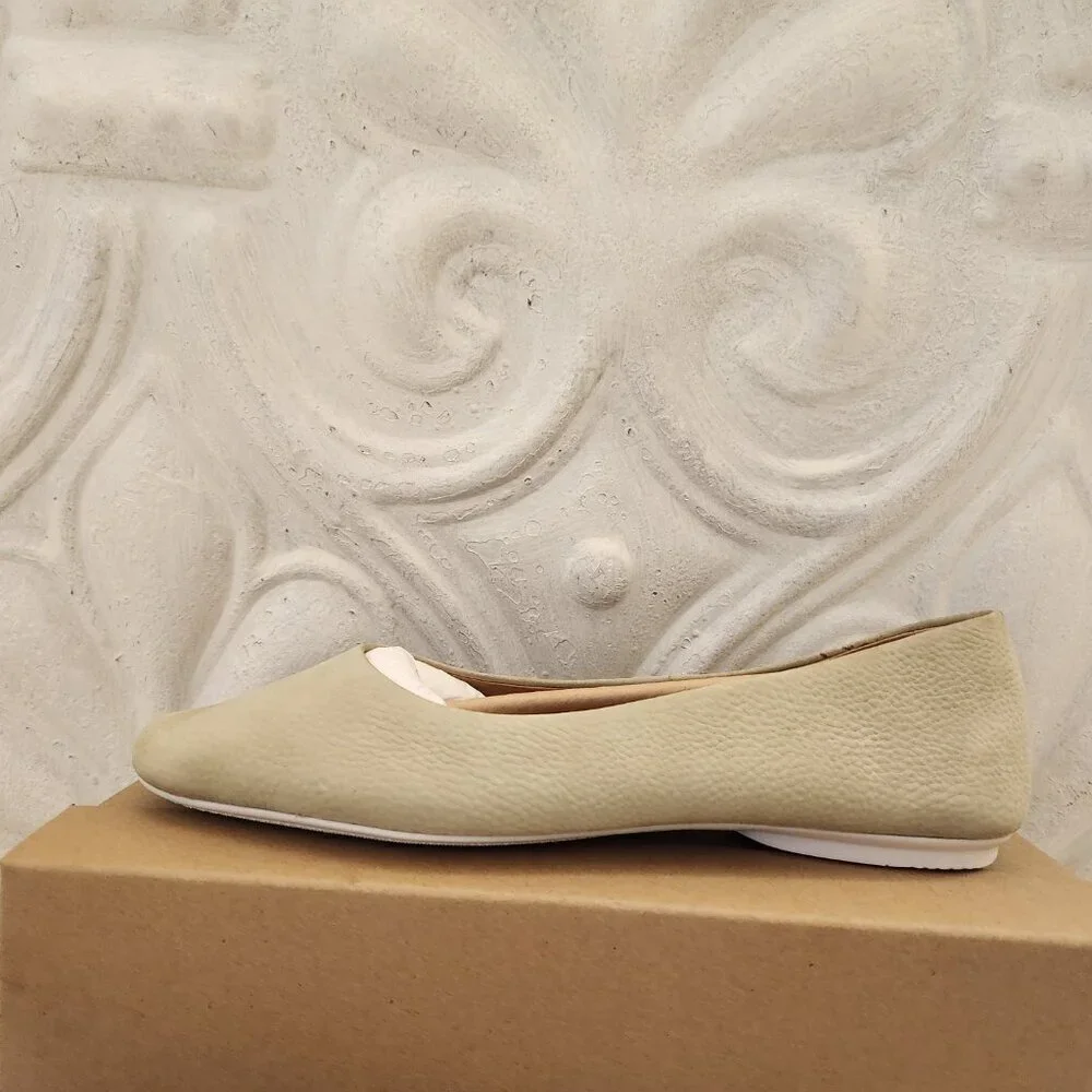 GENTLE SOULS Eugene Lime Leather Travel Ballet Flats. NIB. Size: Various